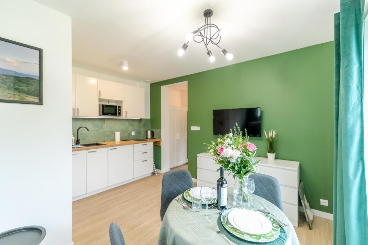 Apartamenty Pod Orzechem Z Duzym Ogrodem - Dream Apart Ustroń Eksteriør bilde